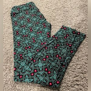 LuLaRoe printed leggings one size